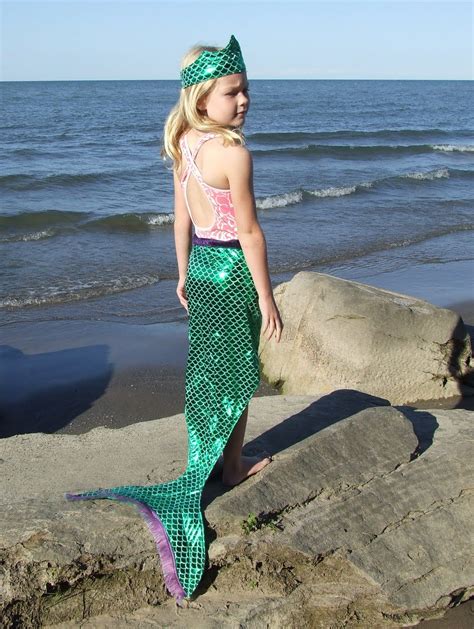 ☀ How To Make A Mermaid Tail Halloween Costume Gails Blog
