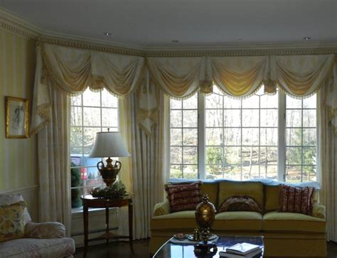 Choose The Perfect Living Room Curtains Home Design Ideas Plans