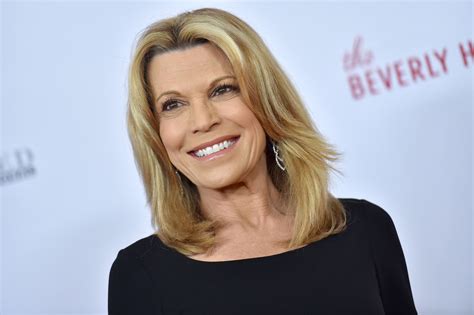 Vanna White Biography Net Worth Entrepreneurs Break