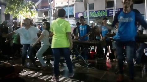 Heboh Duet Joget Tante Vs Anak Anak Bersama Musisi Malioboro