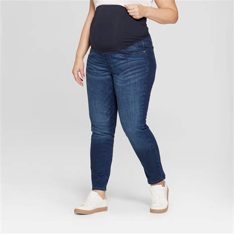 The 8 Best Maternity Jeans Of 2019