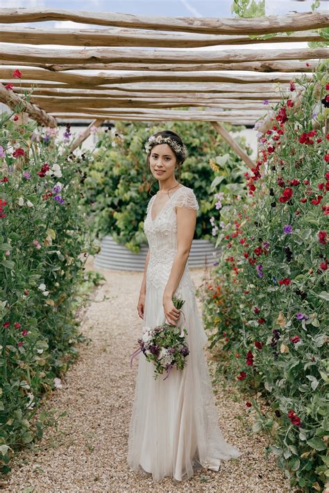 River cottage is set within a 65 acres site amongst the dorset and devon hillside. A Maggie Sottero Gown for a Charming River Cottage Wedding ...