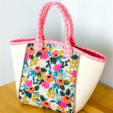 Free Tote Bag Patterns You Can Sew In A Day Plus Tips To Make It