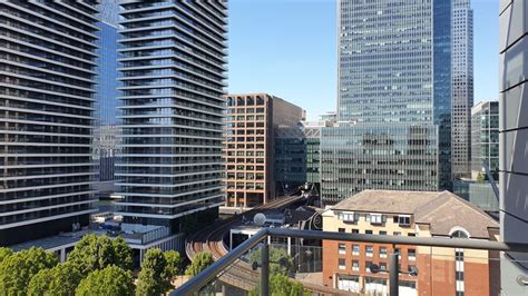 Check spelling or type a new query. Beautiful 2 bedroom flat to rent Canary Wharf • 3WEBS.CO