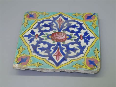 Arts Of The Islamic World Tile Museum Art Ceramic Pottery