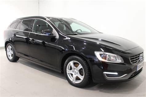 Fuel consumption is down to 4.1 l/100km and co2 emissions of just 108 g/km in the volvo v60 d2. Volvo V60 T3 Business Station Wagon 2014 - Used vehicle ...