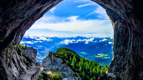 Werfen Ice Caves Eisriesenwelt In Salzburg — Detailed Information
