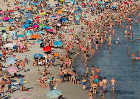 Two Spanish Towns Will Require Reservations For The Beach This Summer