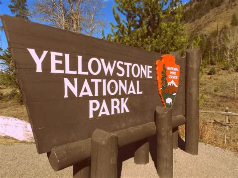 North Entrance At Yellowstone National Park Is Open