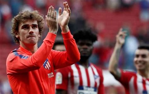 โดยนักเตะทีมชาติฝรั่งเศสชุดแชมป์ฟุตบอลโลก 2018 มี 21 คน ที่ไม่ได้มีเชื้อสายชาวฝรั่งเศสโดยตรง หรือ เป็นลูกครึ่งนั่นเอง ซึ่งมีรายชื่อ ประกอบด้วย. เว็บแทงบอลสเต็ปออนไลน์ สยบลือ! กรีซมันน์การันตีเองยังรัก ...