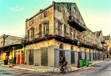 10 Ways To Be Safe In The French Quarter New Orleans Travel French