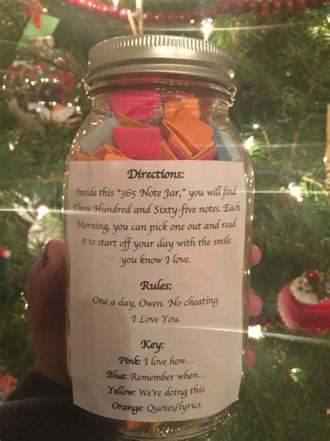 Christmas usually reminds us of snow, so, why not go for something related to snow. 365 Reasons Jar for Valentines | Diy gifts for men, Diy ...