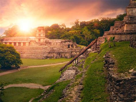 Перевод слова travel, американское и британское произношение, транскрипция, словосочетания, однокоренные слова, примеры использования. Chiapas - Place Travel