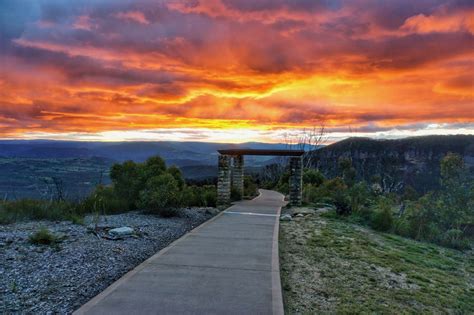 6 Great Sunset Spots In The Blue Mountains