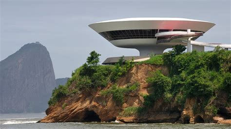 How Oscar Niemeyer Forever Changed Brazilian Architecture