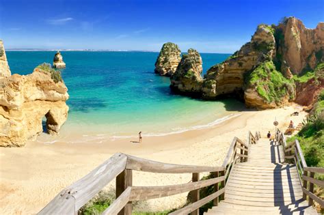 Coronavirus in portugal today, 18.02.2021: Portugal's Algarve coast was ranked #1 by Forbes Magazine ...