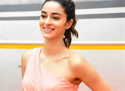 Ananya Pandey Hot Poses In Green Top Showing Sexy Long Legs Filmy19