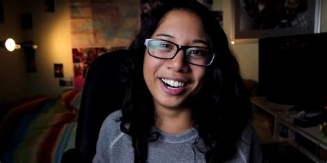 Wcw Sabrina Cruz Is The Queen Of The Nerds The Daily Dot