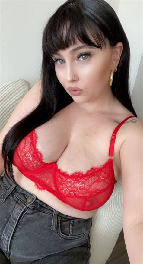tw pornstars 1 pic willow grey onlyfans twitter like a rose 🌹 1 56 am 5 jul 2021