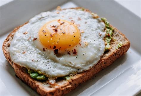 Nutrisi menu sarapan pagi ala rumahan lebih baik loh daripada sarapan yang kamu beli di luar. Tips Memilih Menu Sarapan Pagi yang Sehat Sebelum ...