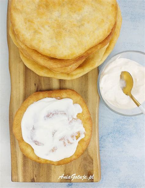 .na słodko orzechy włoskie płatki owsiane rodzynki serek mascarpone ser twarogowy suszone pomidory szybki obiad walentynki weekendowa cukierenka wegańskie wegetariańskie wielkanoc. Langosze | AniaGotuje.pl