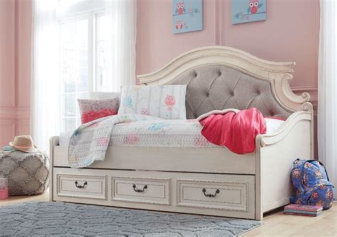 Check spelling or type a new query. Realyn Daybed Bedroom Set by Signature Design by Ashley ...