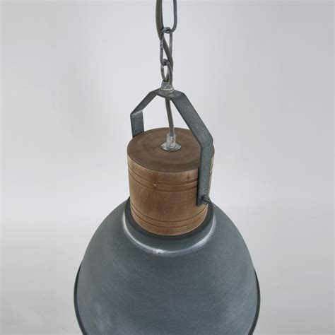 Check spelling or type a new query. Grijze hanglamp met houten opzetblok