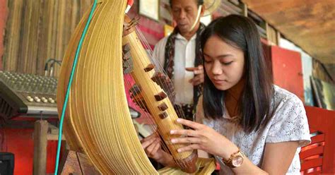 Getting To Know The Worldwide Sasando Musical Instrument