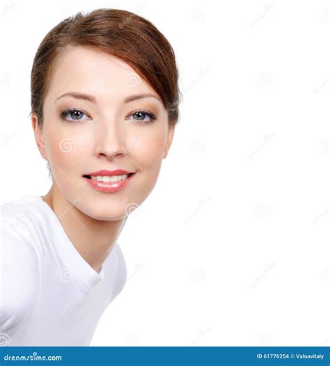 beleza da mulher de sorriso nova foto de stock imagem de olhar vertical 61776254