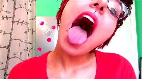 Watch Mistress Bijoux Tongue Action Softcore Mouth