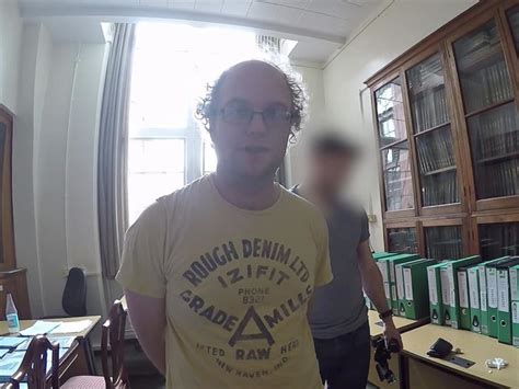 Dark Web Paedophile Dr Matthew Falder Jailed For 32 Years Metro Newspaper Uk