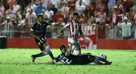 Check all the stats about the match between náutico x botafogo in apwin and increase your profits on sports bets! Auxiliar técnico do Santa Cruz assiste Náutico x Botafogo ...