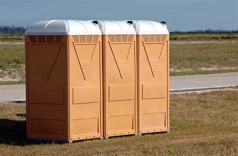 How To Provide Safe Portable Restrooms On Construction Sites