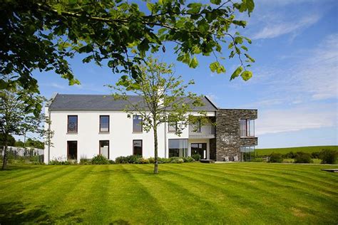 Glasheenaulin Beautiful Meadow A Modern Take On The Irish
