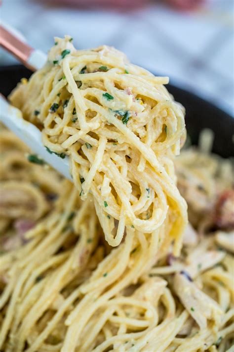 Best Chicken Carbonara Pasta Recipe [video] Sandsm