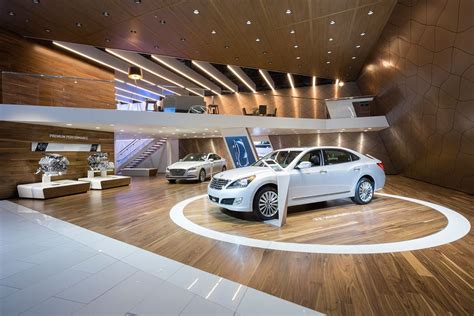 Hyundai At 2015 Los Angeles Auto Show On Behance Car Showroom Design Car Showroom Interior