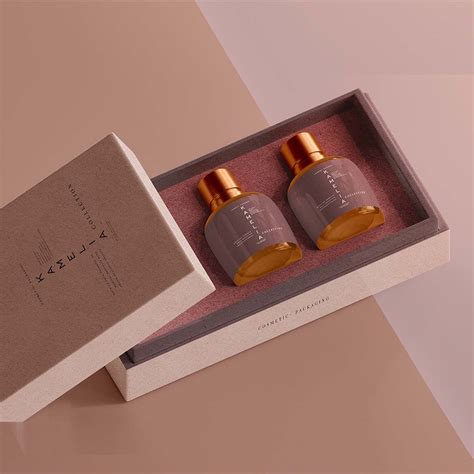 custom luxury cosmetic rigid boxes ipacku