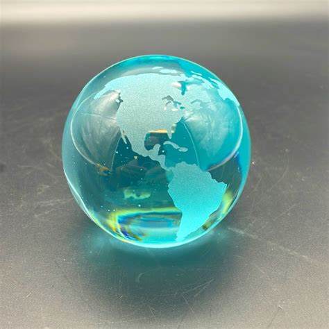 Unknown Office Vintage Murano Style Art Glass World Globe 2 Figurine Paperweight Blue Tinge