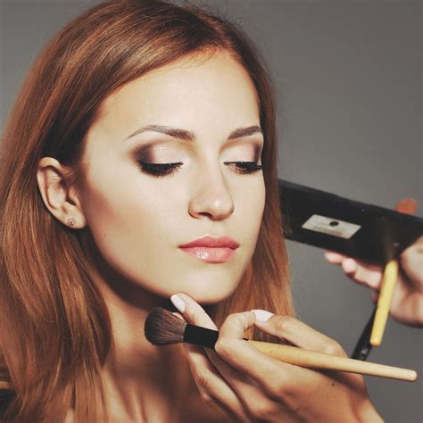 twb 10 makeup tricks that slim your face instantly
