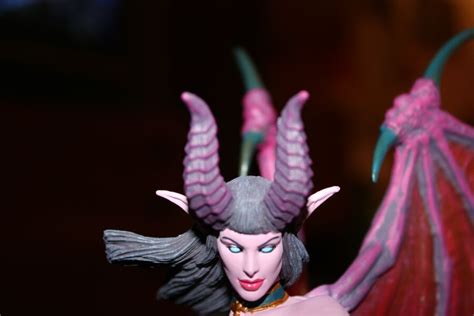 world of warcraft series 4 succubus demon amberlash figurky a sošky fate gate