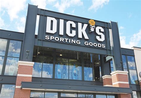 Dicks Sporting Goods Sales Soared Online But Not Without The Help