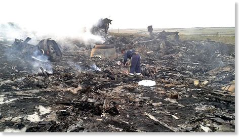 Gruesome Images Of Malaysian Flight Mh17 Crash Scene