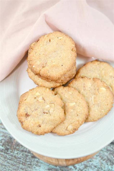 Apple pie oatmeal cookies {recipe video!} this page contains diabetic cookie recipes. Diabetes Friendly Oatmeal Cookies - Coconut Almond ...