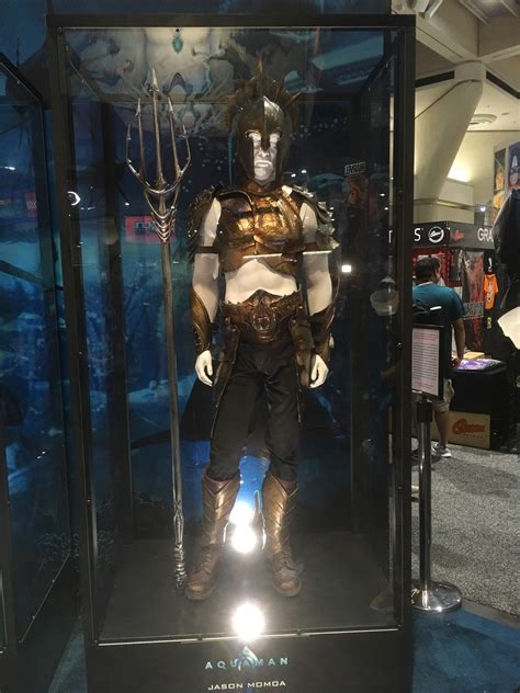 Aquaman Costume 1 Dc Booth Fanboy Planet