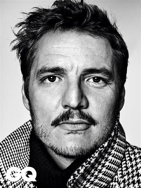 pedro pascal…i would love to see more of this face in the next season of the mandalorian
