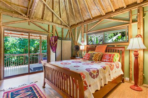 18 Tropical Bedroom Ideas That Will Steal The Show Lentine Marine