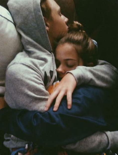 Pin By Kori Arnold On ☆ G O A L S ☆ In 2020 Cute Couples Cuddling Cute Relationship Photos