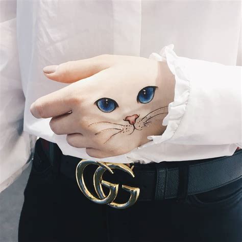 The mane can be filled with color or patterns or simply black to enhance aggression. Cat Eyes Temporary Tattoo By Paperself ...