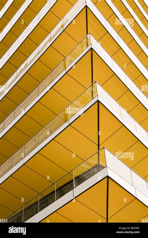 Modern Buildings Hi Res Stock Photography And Images Alamy