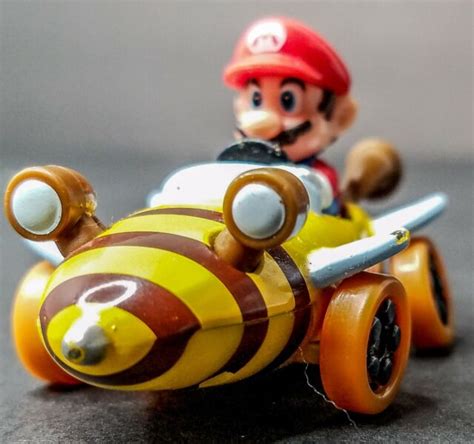 Mario Kart Wii Pull Back Racers Mario Figure In Car Nintendo Super
